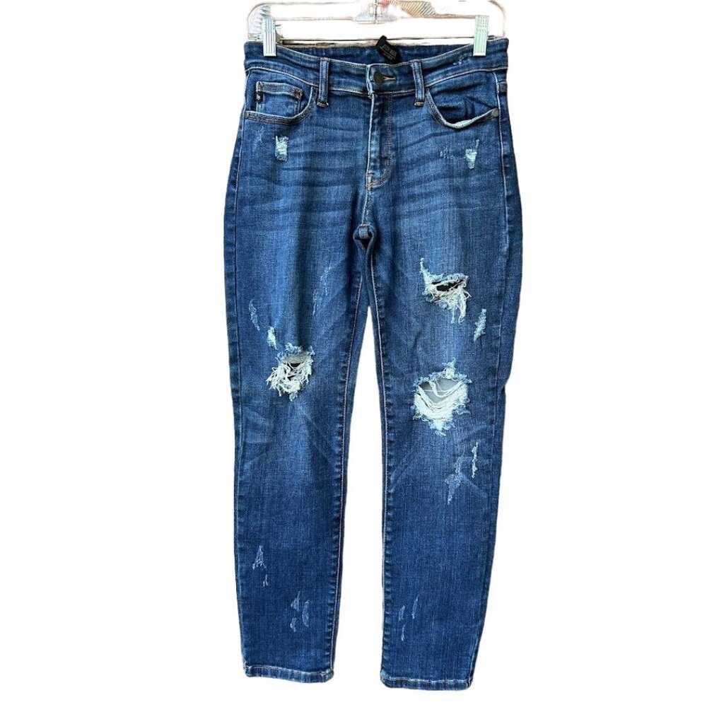 Judy Blue‎ Boyfriend Fit Distressed Jeans 5/27